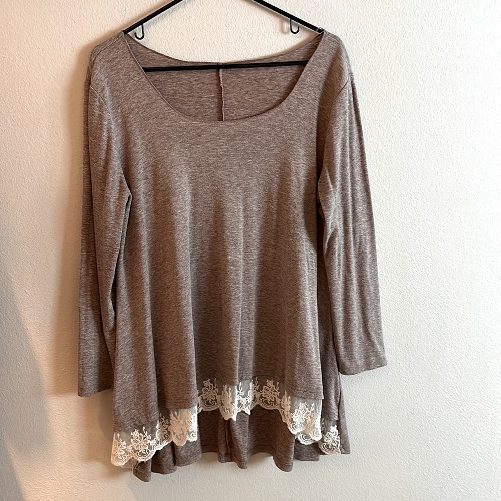 Tunic with lace detailing